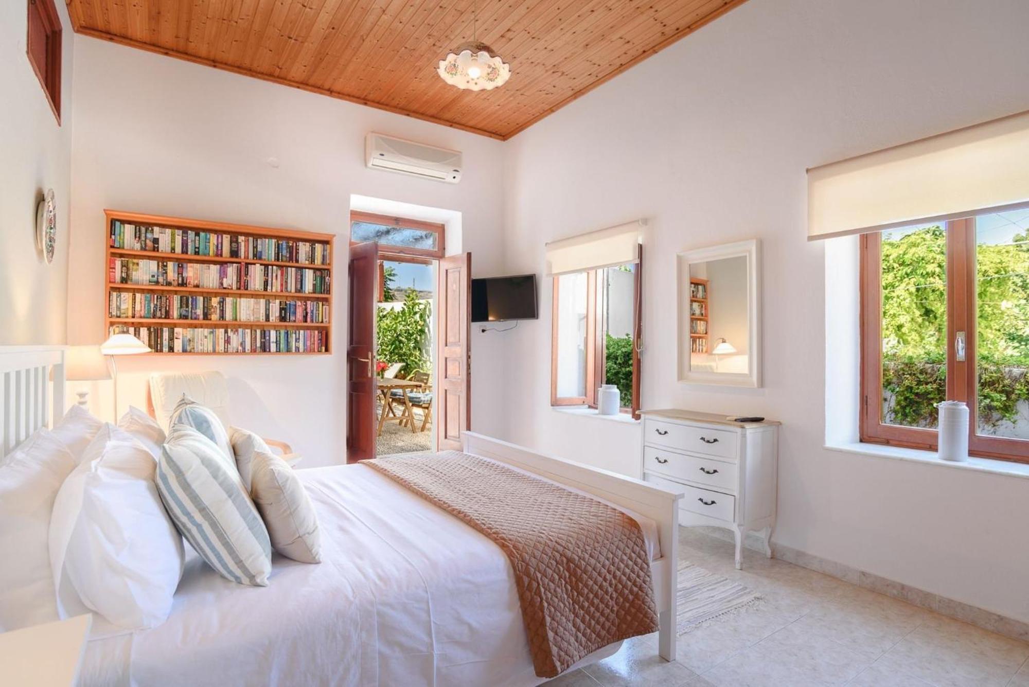 Villa Welcoming Rhodes 2 Bedrooms Thea Stunning Sea Bbq