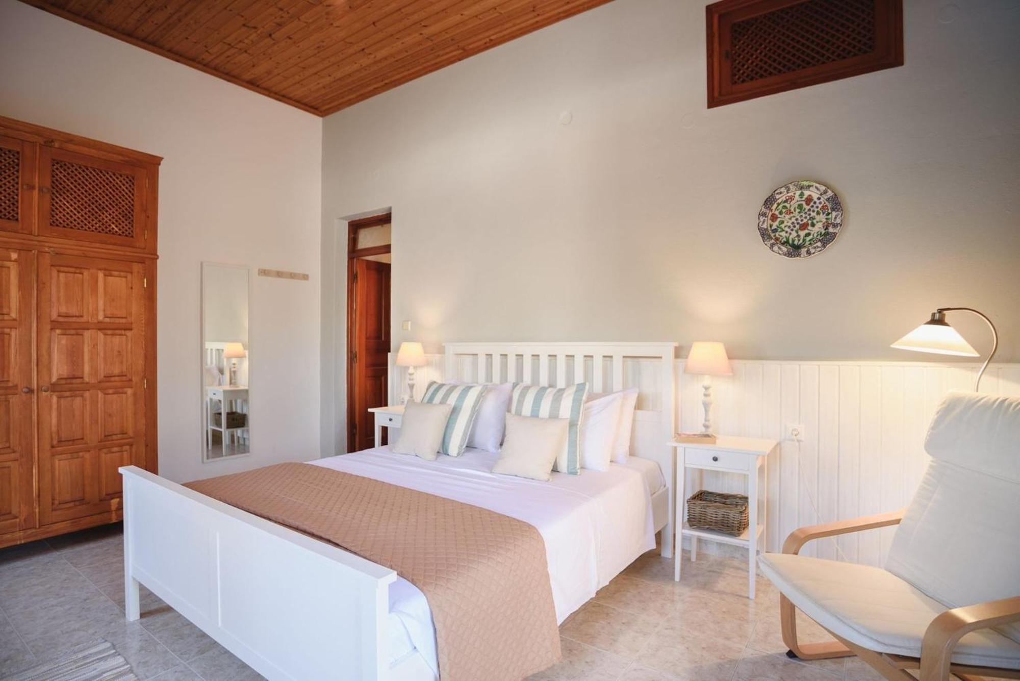 Welcoming Rhodes 2 Bedrooms Thea Stunning Sea Bbq Villa *